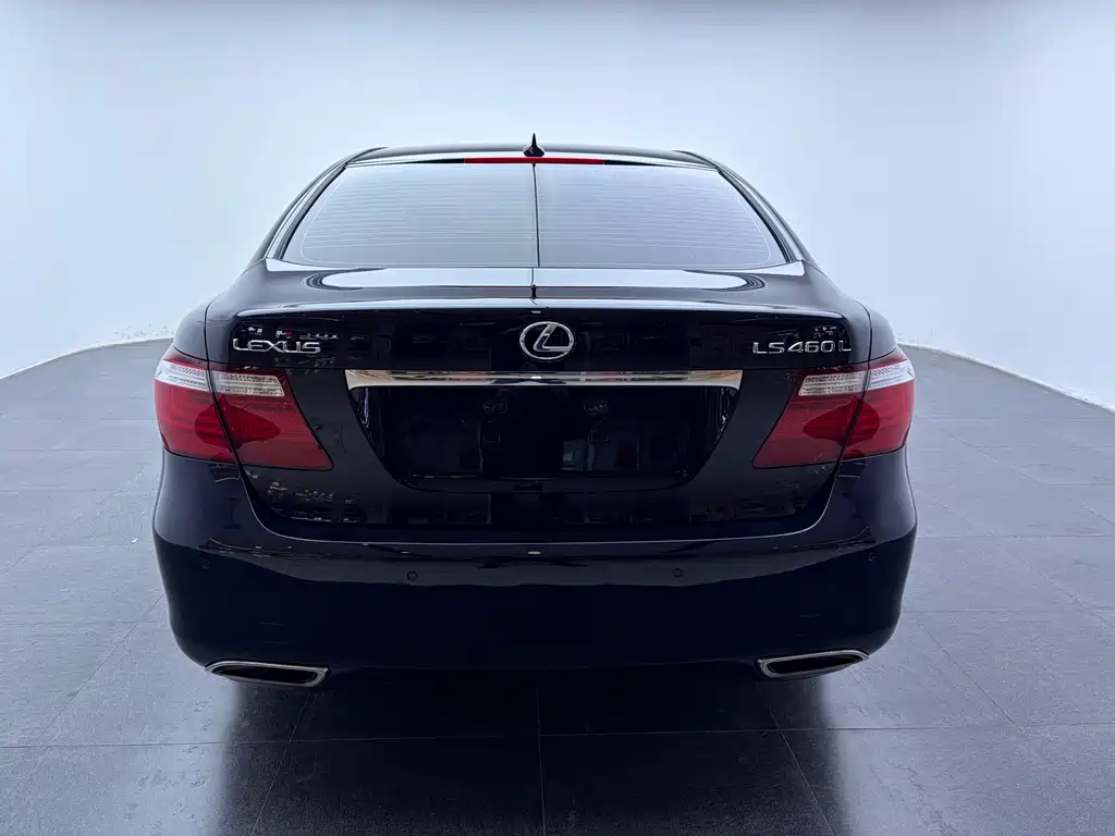 Lexus LS 460 L