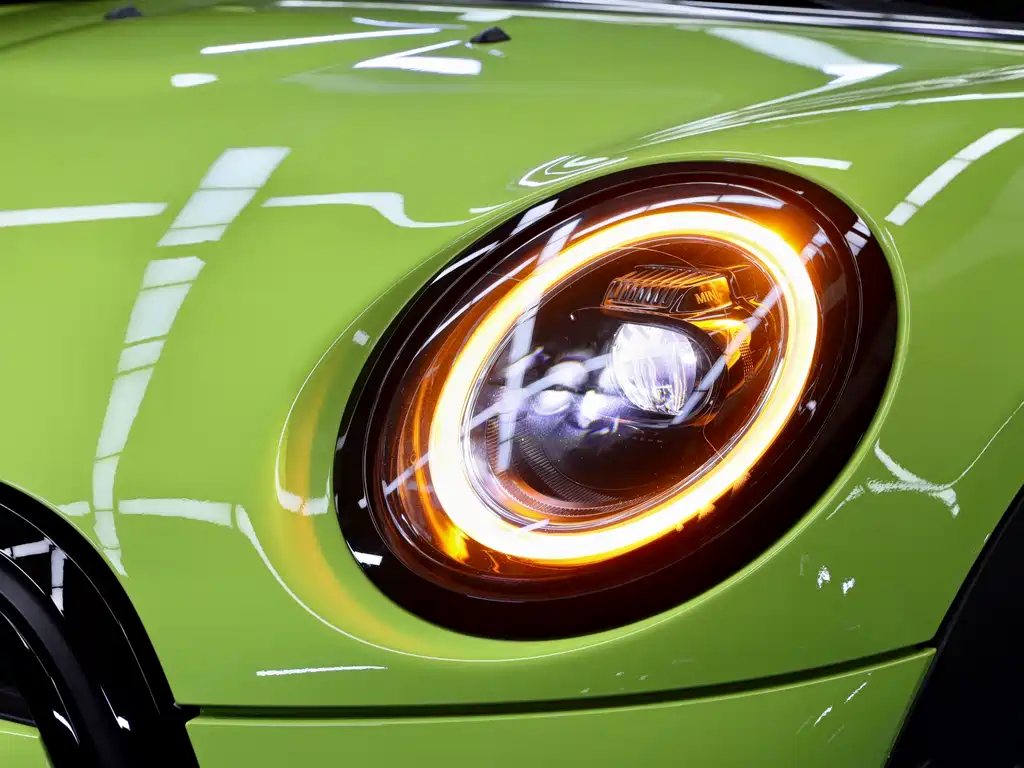 MINI Facelift 1.5 T COOPER CABRIO Artist