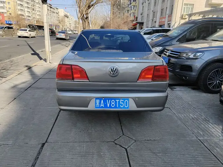 Volkswagen Jetta 1.6 L Commemorative