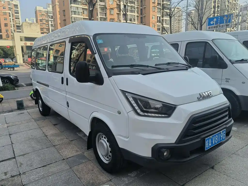 Transit Custom 2.8 T Commercial LWB Mid Roof 6-seat Rear Single Tire CN-VI JX493