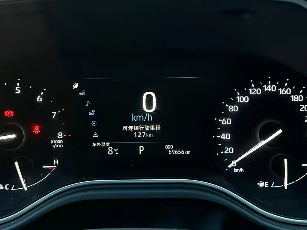 Avalon 2.0 L Luxury CN-VI