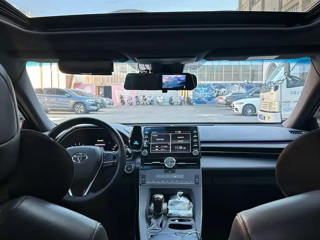 Avalon 2.0 L Luxury CN-VI