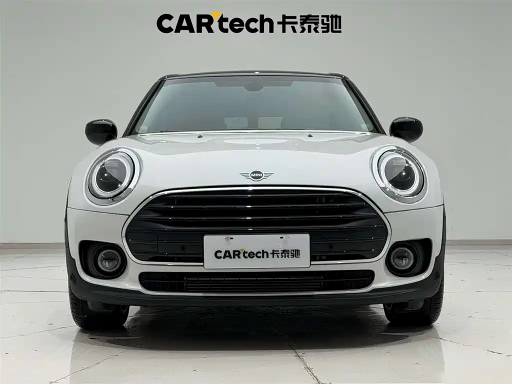 MINI CLUBMAN 1.5 T COOPER Connoisseur