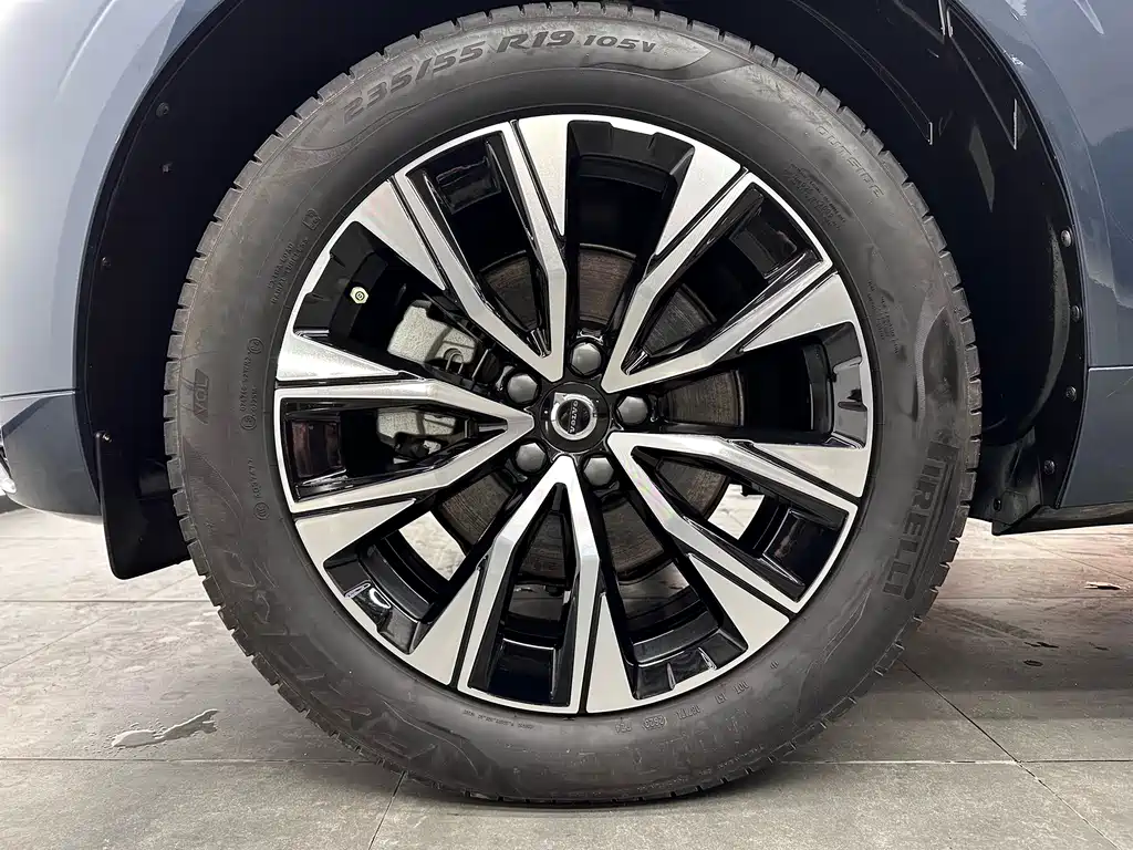 Volvo XC60 B5 4 WD Smart Vision Luxury