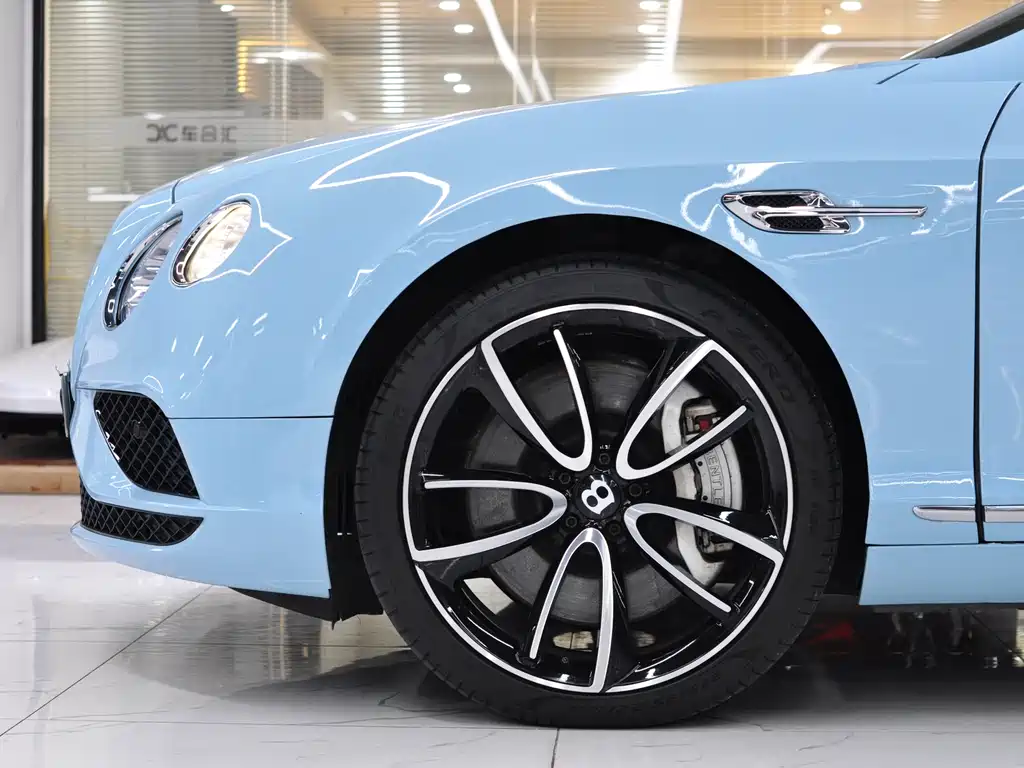 Continental GT 4.0 T GT V8
