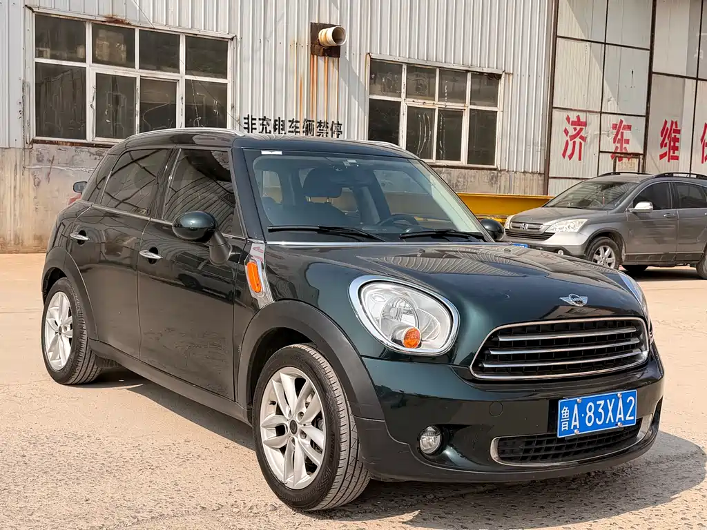 MINI COUNTRYMAN 1.6 L COOPER Fun