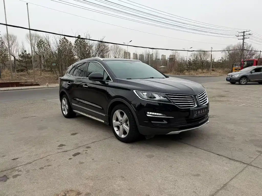 Lincoln MKC 2.0 T 4 WD Graceful CN-VI