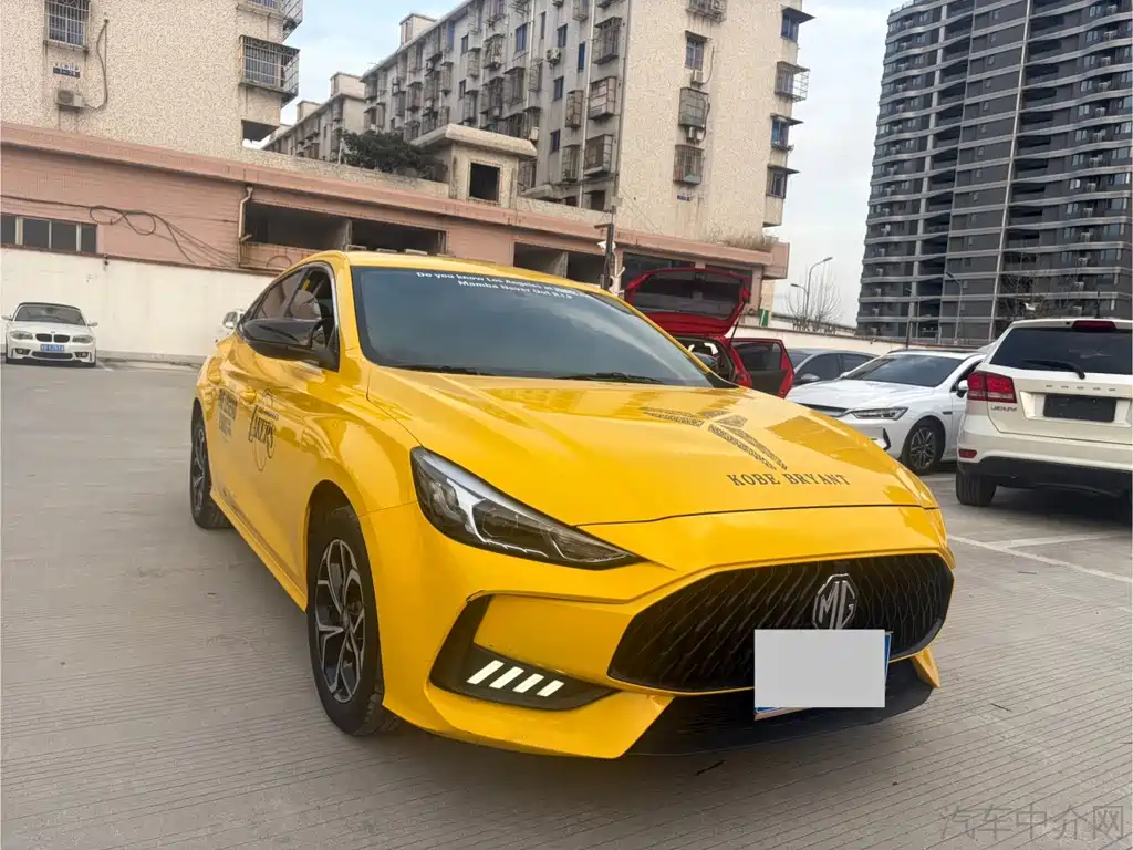 MG5 180 DVVT CVT Youth Style