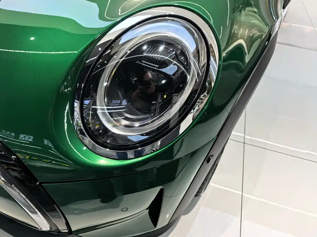 MINI Facelift 1.5 T COOPER Artist