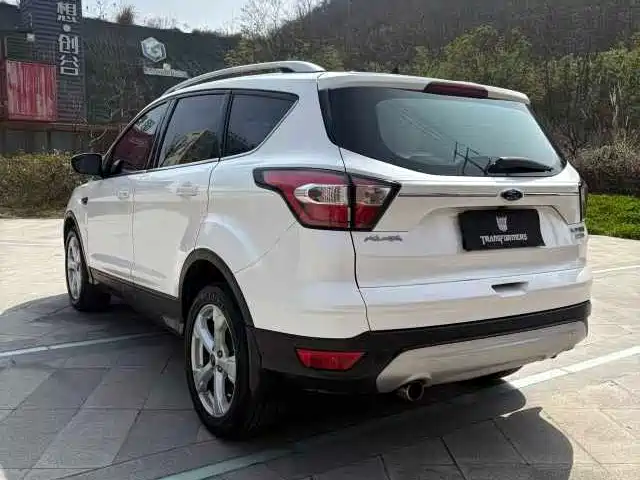 Kuga EcoBoost 180 2 WD