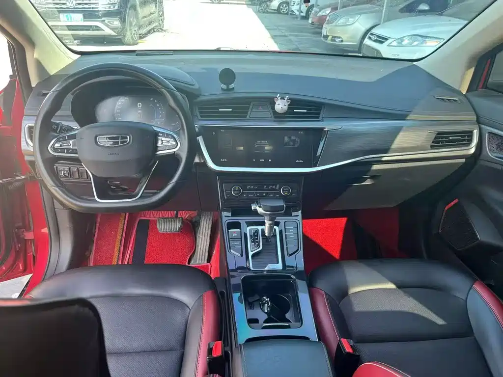 Emgrand GS 1.4 T CVT Elegant
