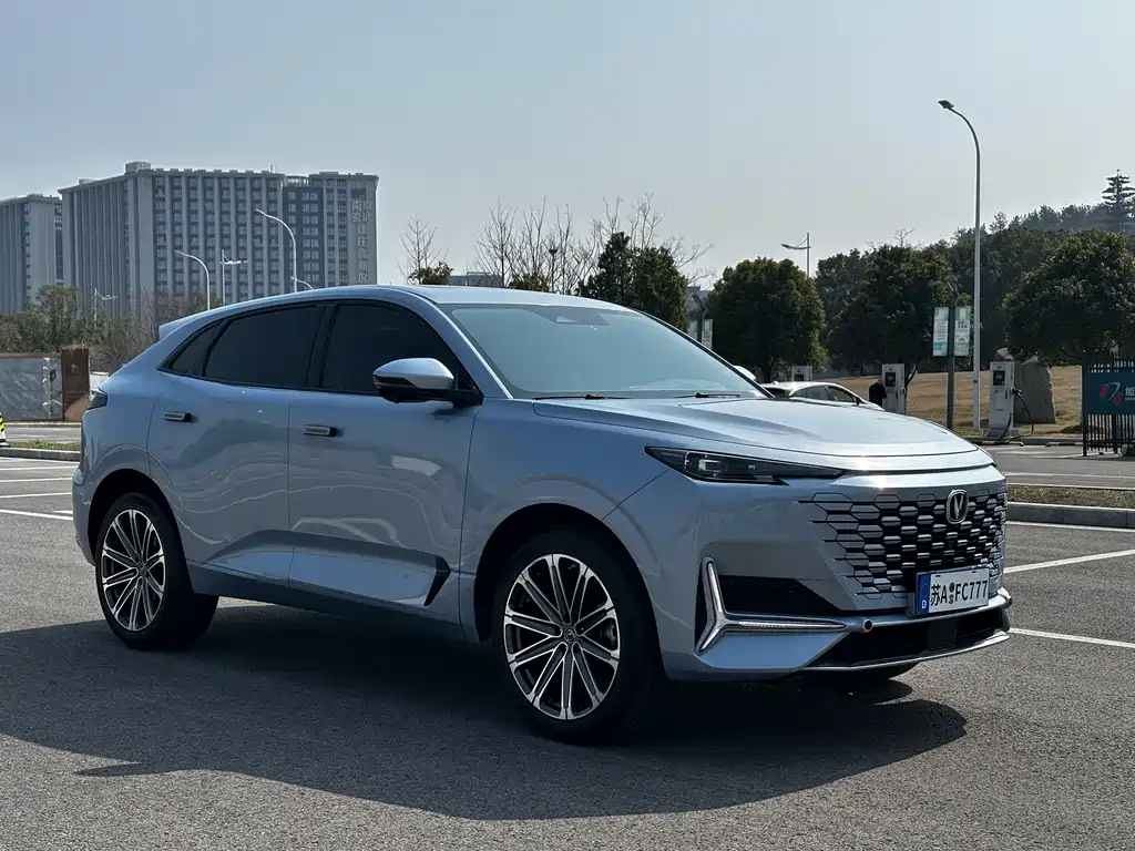Changan UNI-K 2.0 T Distinguished