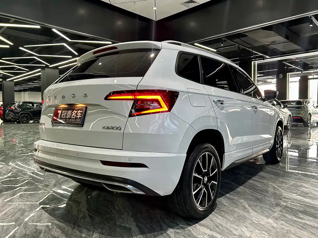 Karoq TSI280 Premium