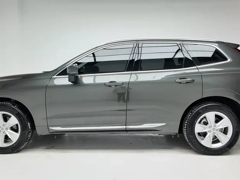Volvo XC60 B5 4 WD Smart Ease Luxury