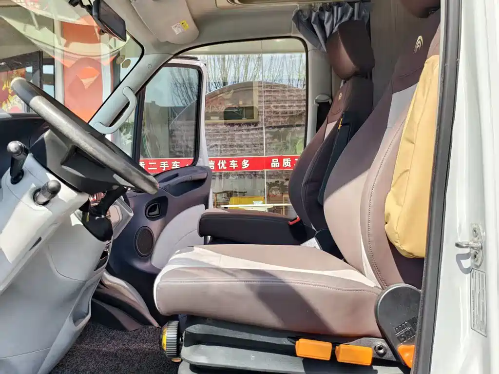 IVECO Daily 3.0 T Auto Chaorui LWB High Roof Sliding Door F1 C
