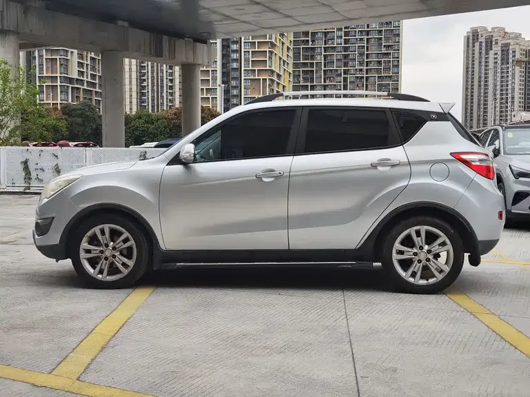 Changan CS35 1.6 L Manual Luxury CN-IV
