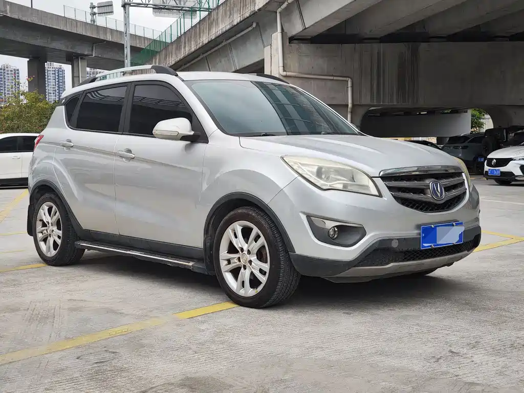 Changan CS35 1.6 L Manual Luxury CN-IV