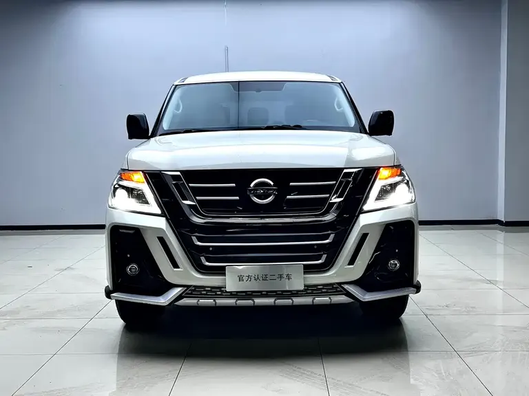 Nissan Patrol 4.0 L Leading Elite