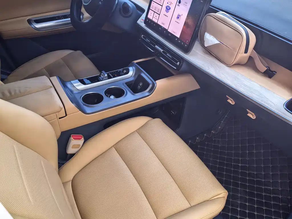 Trumpchi E8 NEV 150 km MAX