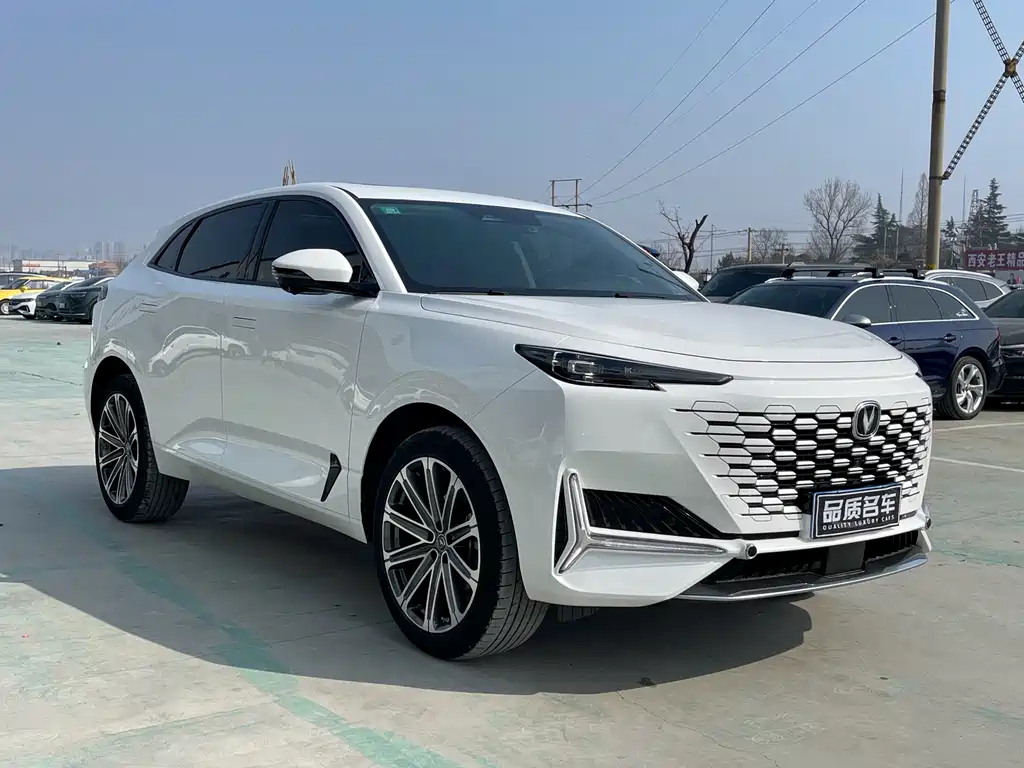 Changan UNI-K 2.0 T Distinguished