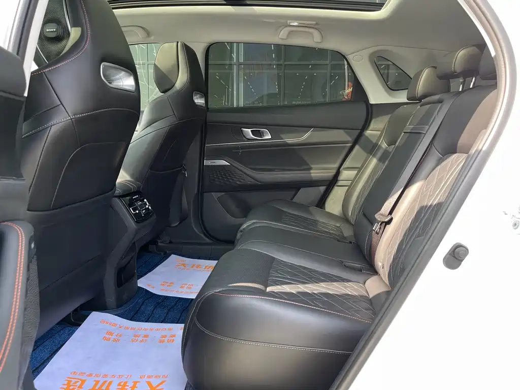 Changan UNI-K 2.0 T Distinguished