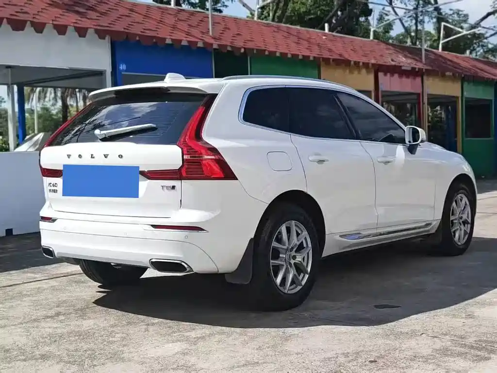 Volvo XC60 T5 4 WD Smart Ease Luxury