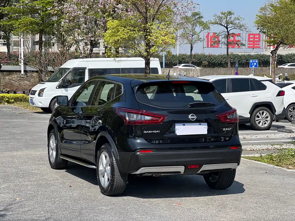 Qashqai Classic 2.0 L CVT XV Comfort