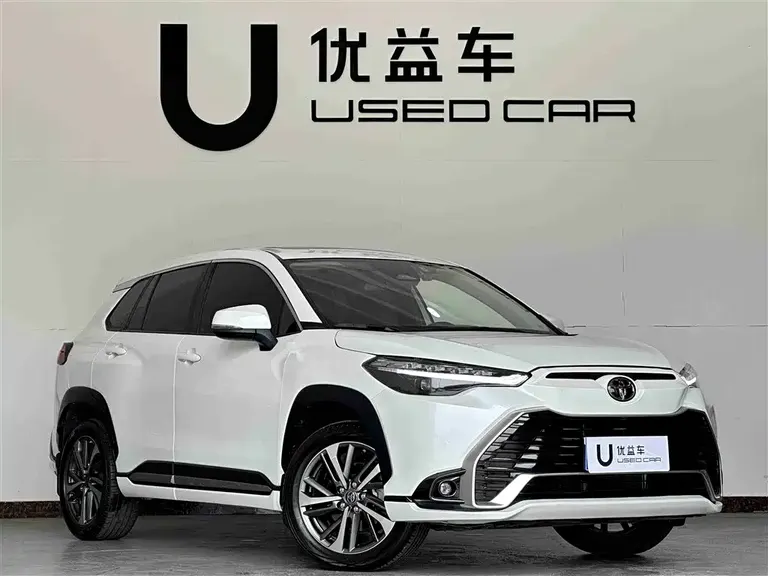 Toyota Frontlander 2.0 L CVT Sport
