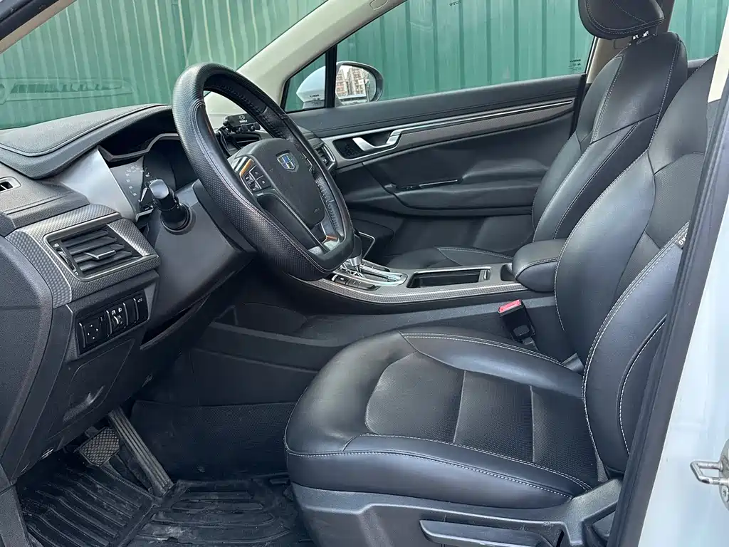 Emgrand GS Grace 1.3 T Auto Leading Style