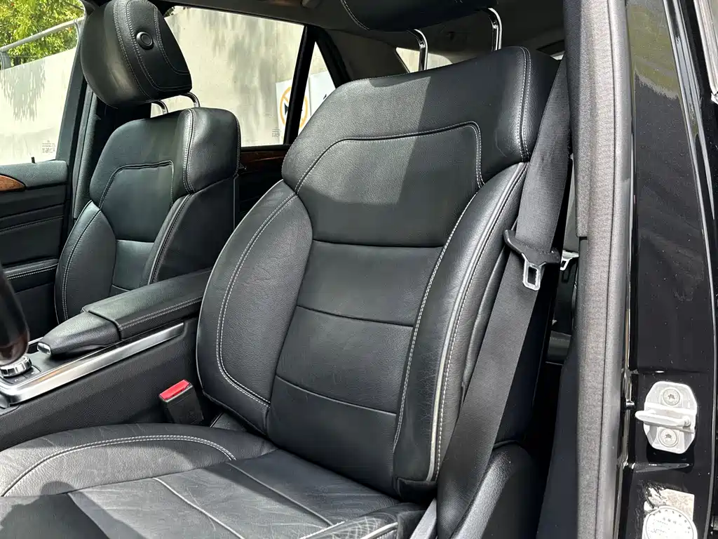 Mercedes-Benz M-Class ML 350 Luxury