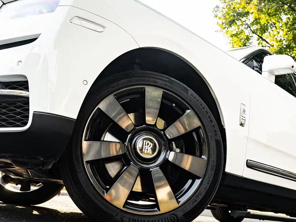 Cullinan 5-seat