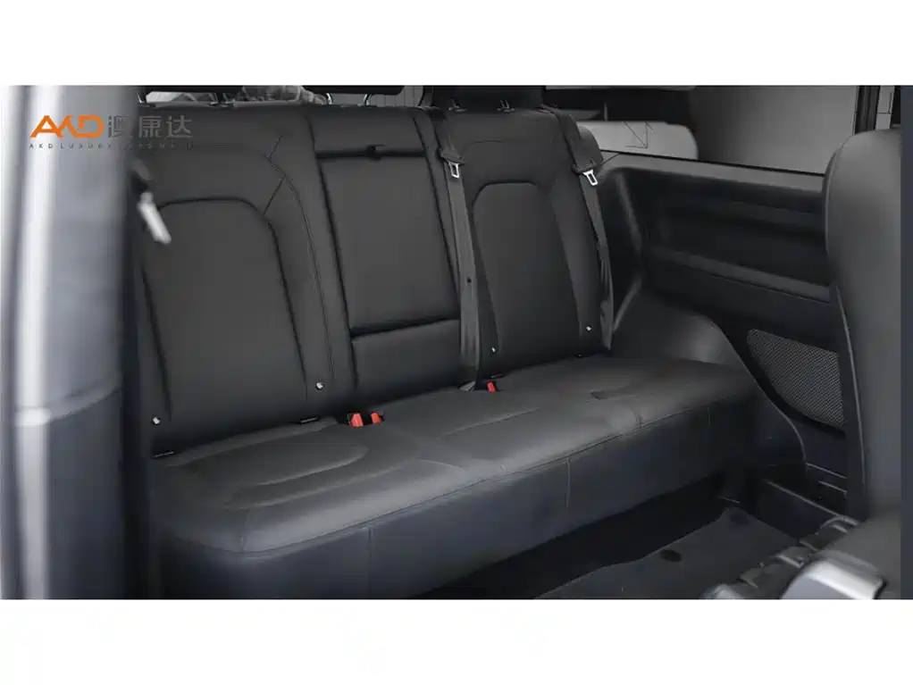 Land Rover Defender 卫士/3.0 T/23款/改款 P400 XS
