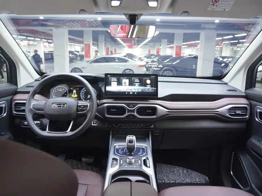 Haoyue 1.8 TD Auto Comfort 7-seat