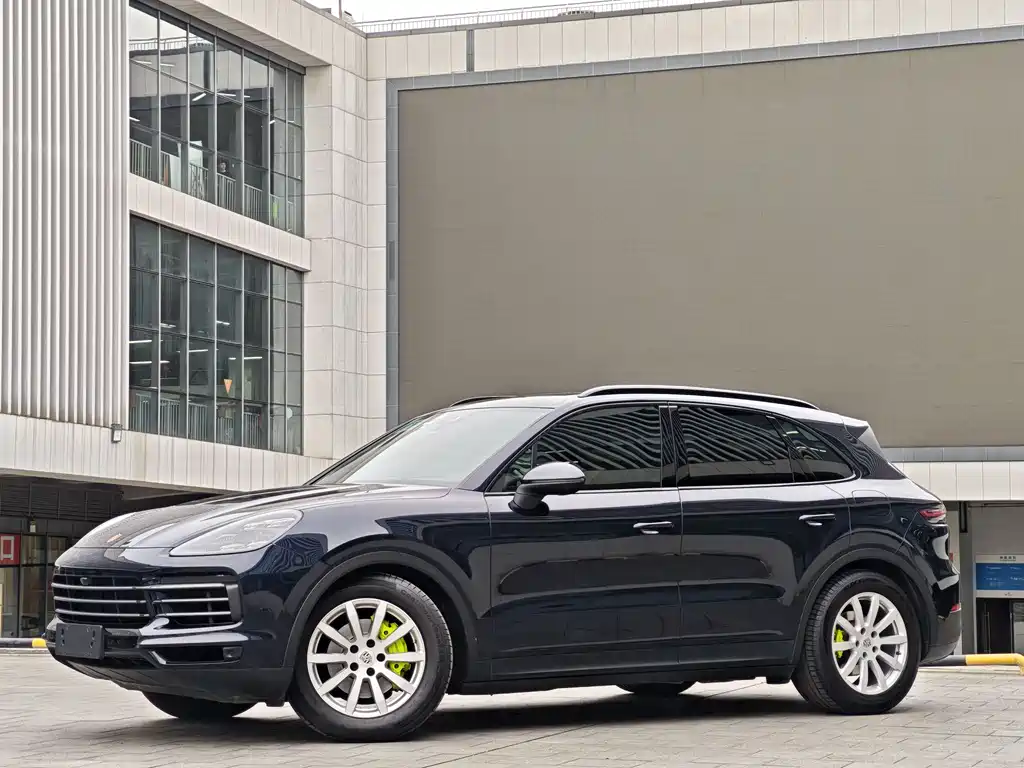 Cayenne NEV Cayenne E-Hybrid 2.0 T