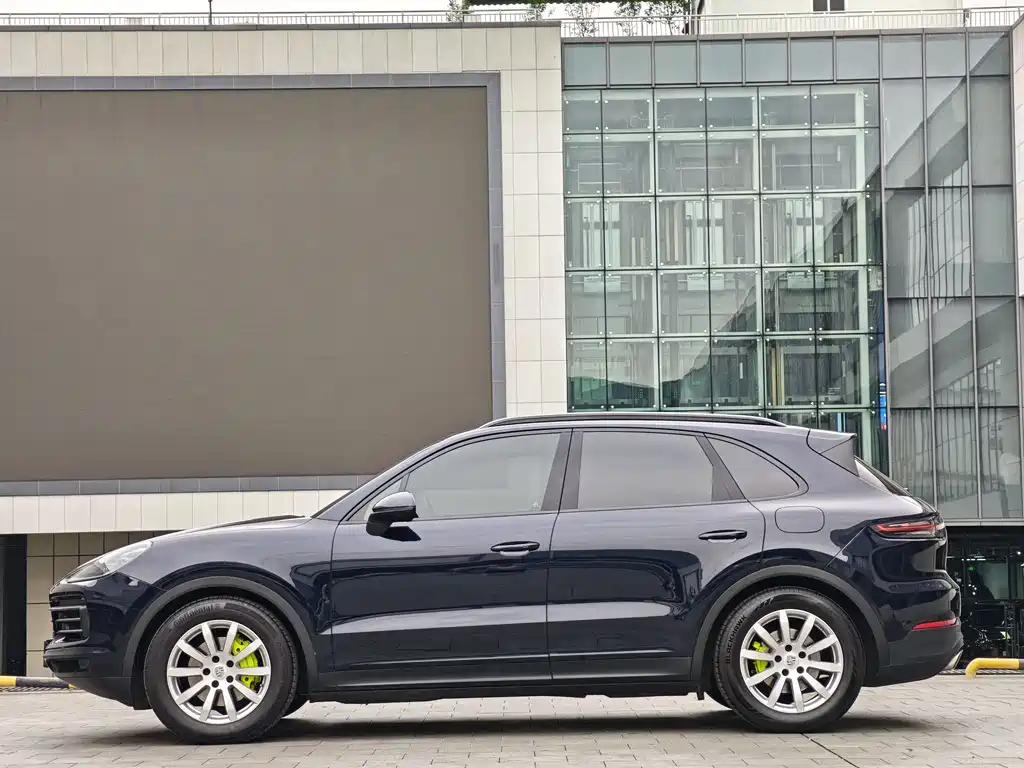 Cayenne NEV Cayenne E-Hybrid 2.0 T
