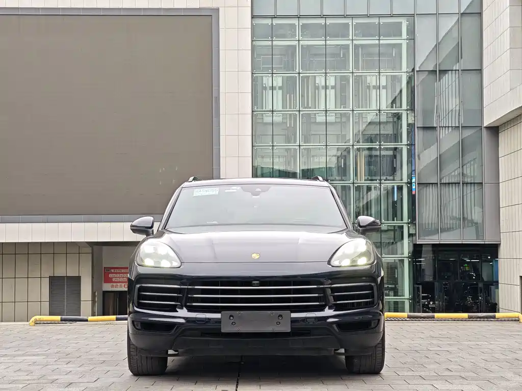 Cayenne NEV Cayenne E-Hybrid 2.0 T