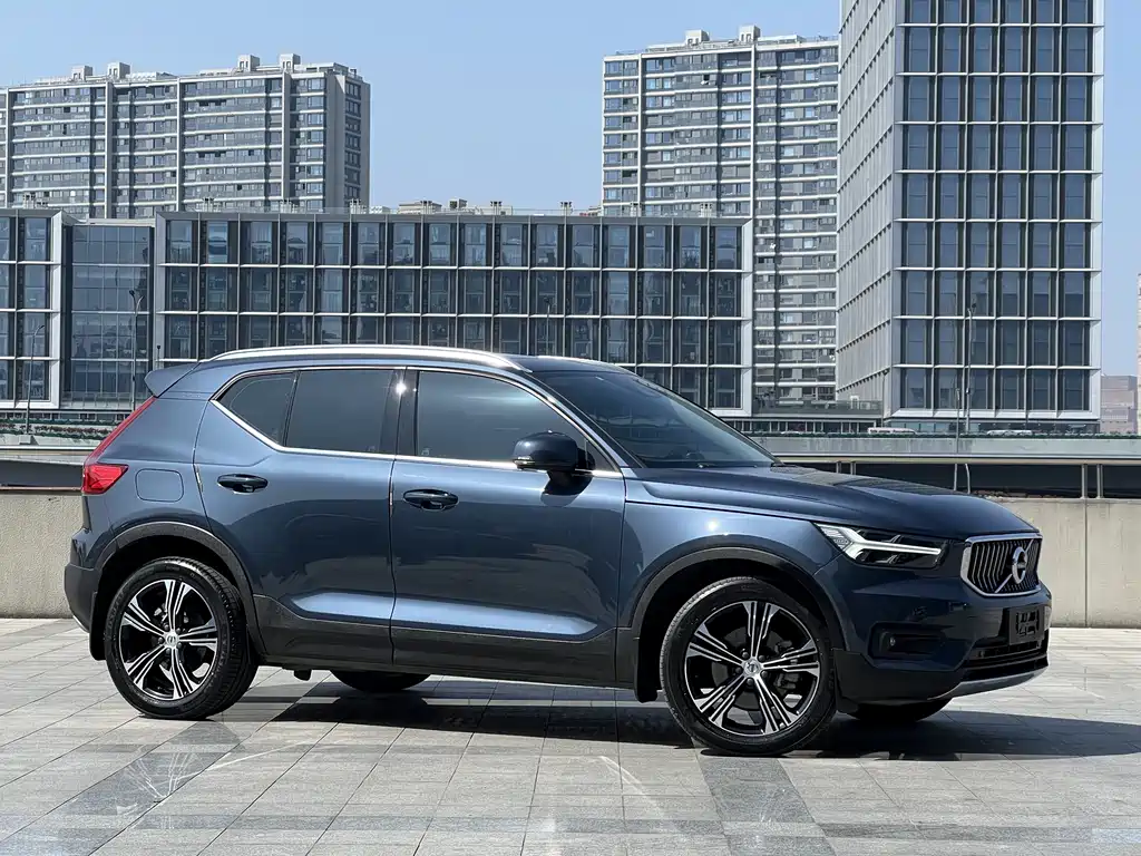 Volvo XC40 T4 4 WD Smart Vision Luxury