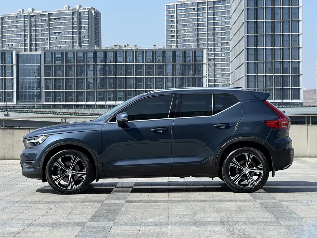 Volvo XC40 T4 4 WD Smart Vision Luxury