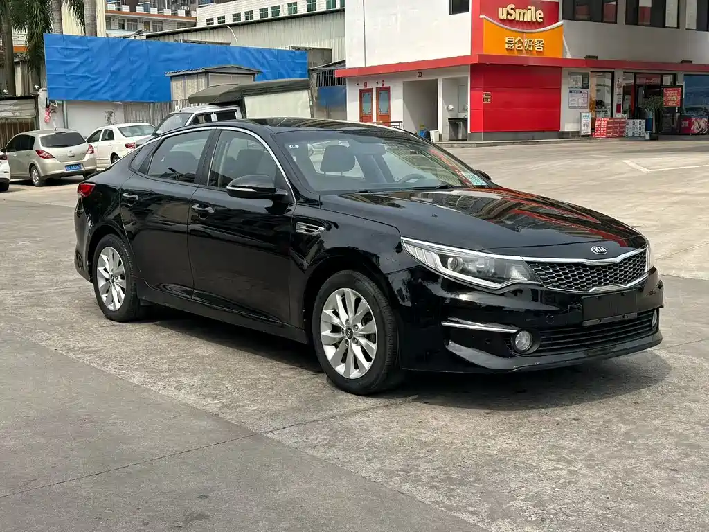 Kia K5 2.0 L Auto GL