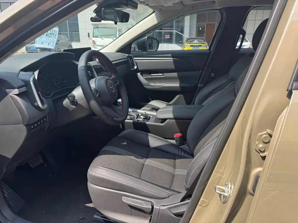 Mazda CX-50 2.0 L