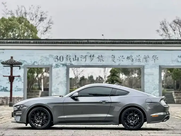Ford Mustang 2.3 T EcoBoost