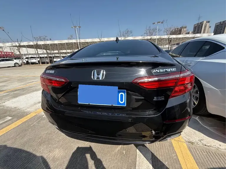 Honda Inspire 260 TURBO Refined