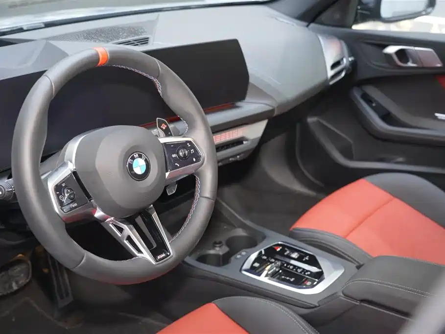 BMW M235 L