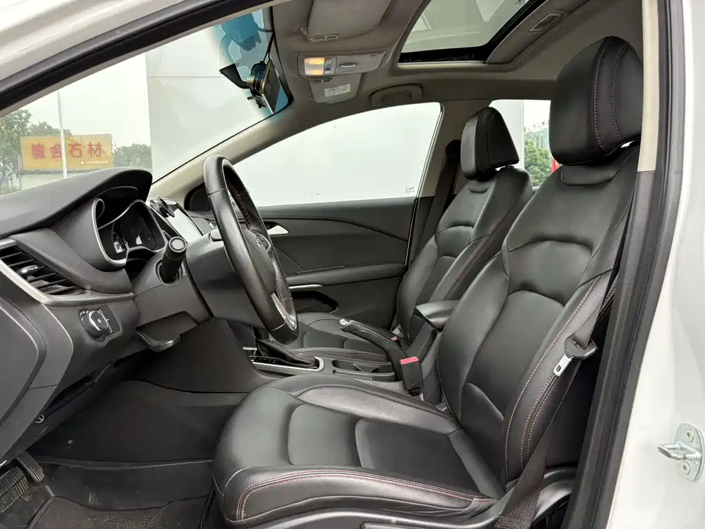 Monza Mild Hybrid Redline 320 T DCT Brisk