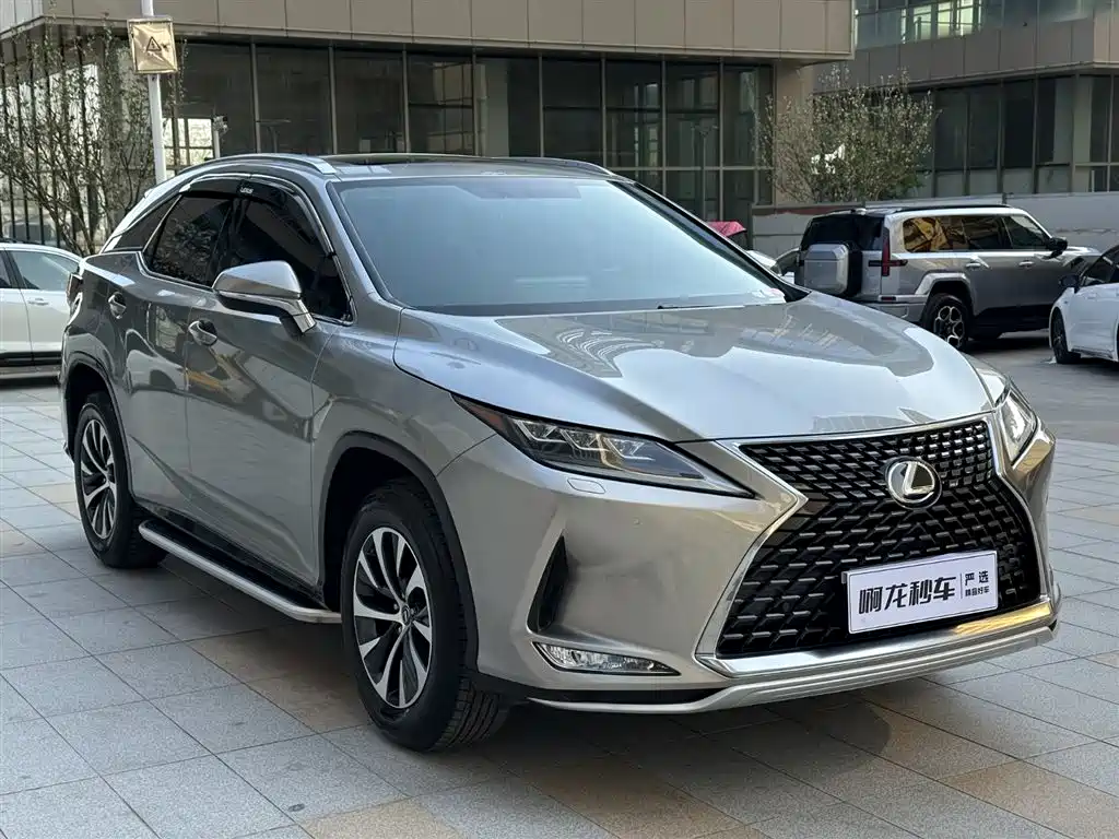 Lexus RX Facelift 300 2 WD Elite