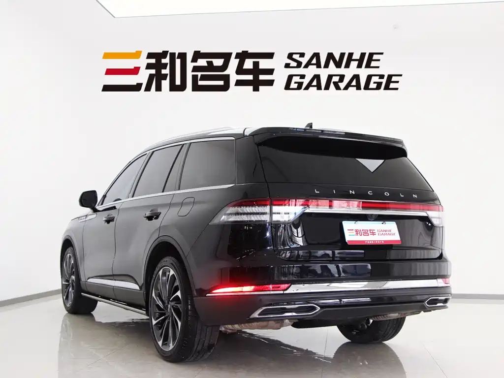 Aviator 3.0 T V6 4 WD Premium Cruise 6-seat