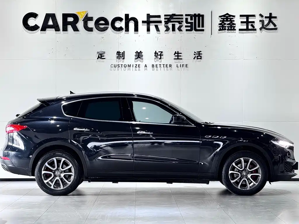 Levante 3.0 T Standard