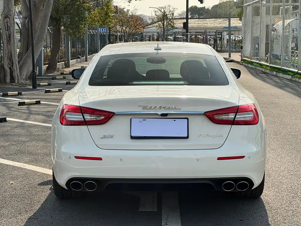 Quattroporte 3.0 T Standard