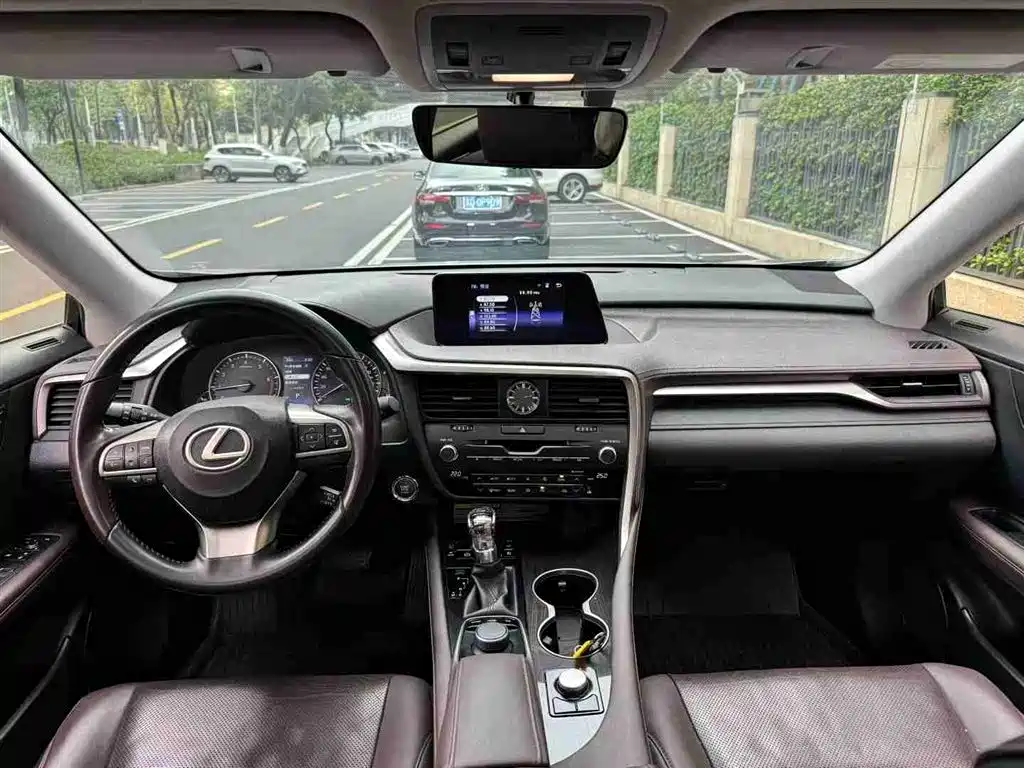 Lexus RX 300 2 WD Comfort CN-V