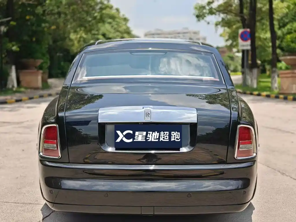 Phantom 6.7 L Standard